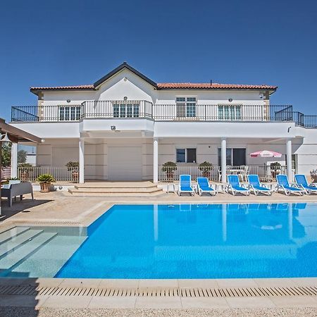 Papas Family Villa Παραλίμνι Εξωτερικό φωτογραφία