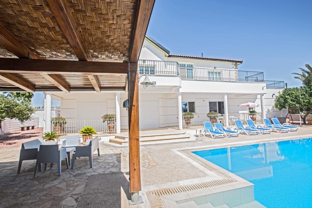 Papas Family Villa Παραλίμνι Εξωτερικό φωτογραφία