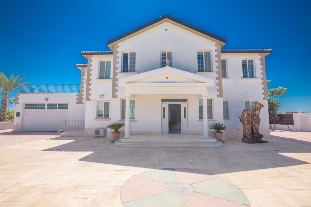 Papas Family Villa Παραλίμνι Εξωτερικό φωτογραφία