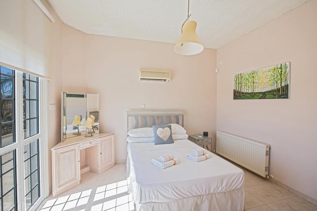 Papas Family Villa Παραλίμνι Εξωτερικό φωτογραφία