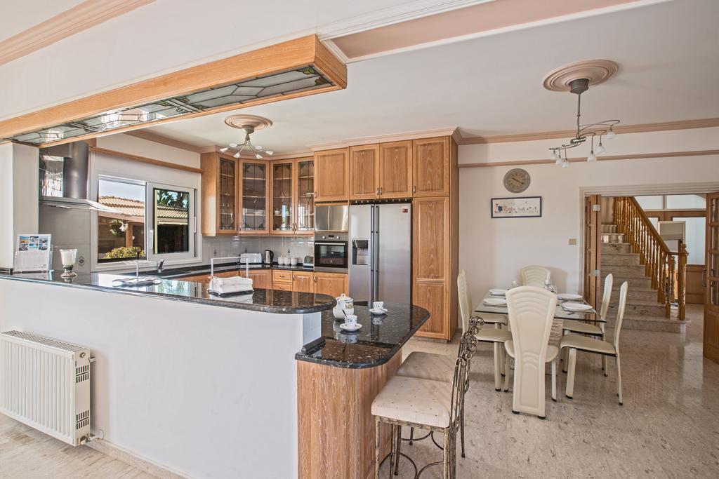 Papas Family Villa Παραλίμνι Εξωτερικό φωτογραφία