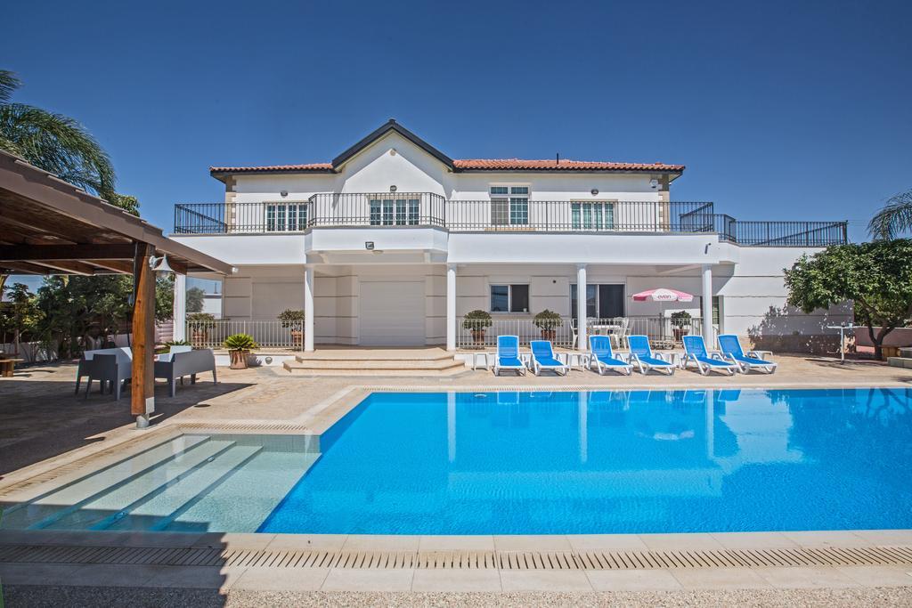 Papas Family Villa Παραλίμνι Εξωτερικό φωτογραφία